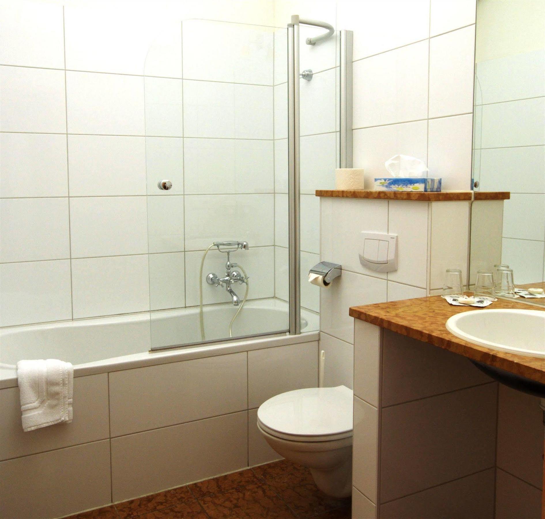 Ringhotel Schwarzer Baer Wittenberg ภายนอก รูปภาพ